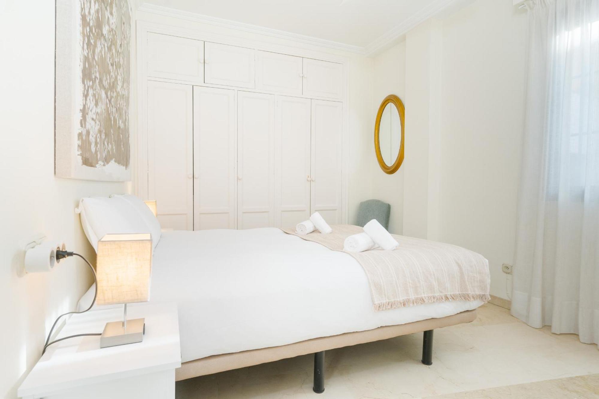 Wide With Terrace & Parking- 3Bd 2Bth- Alfalfa Sevilla Exterior foto